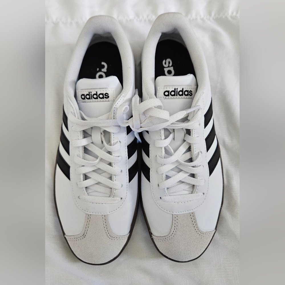 Adidas VL Court Base Sneakers Womens 6.5 White Black Gum Sole Casual
